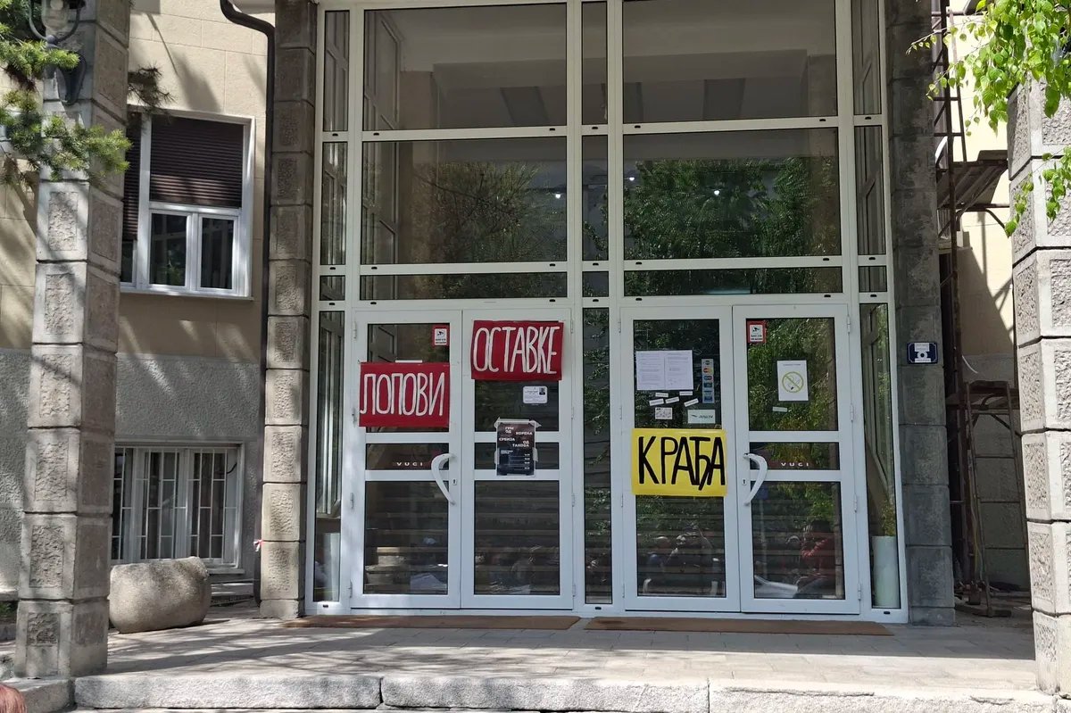 Izborni proces nepopravljivo kompromitovan: Završen sastanak na Medicinskom fakultetu u vezi sa izborima za Studentski parlament