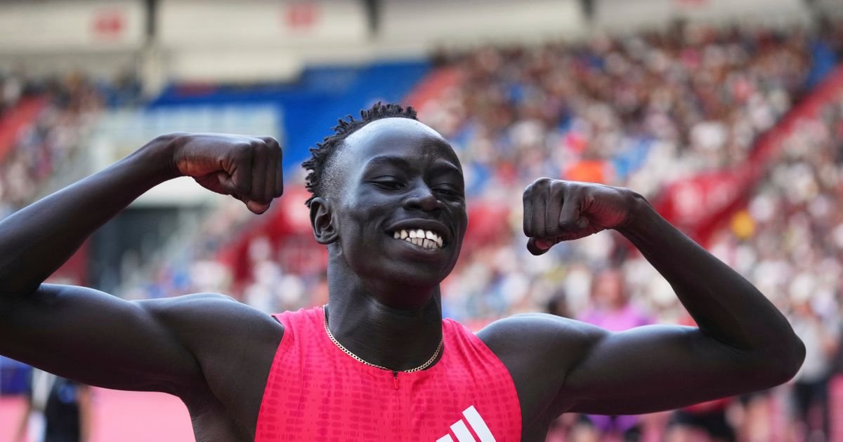 SVET BRUJI O NJEMU: Novi Jusein Bolt (18) srušio rekord, a legenda mu odmah poslala brutalno važnu poruku