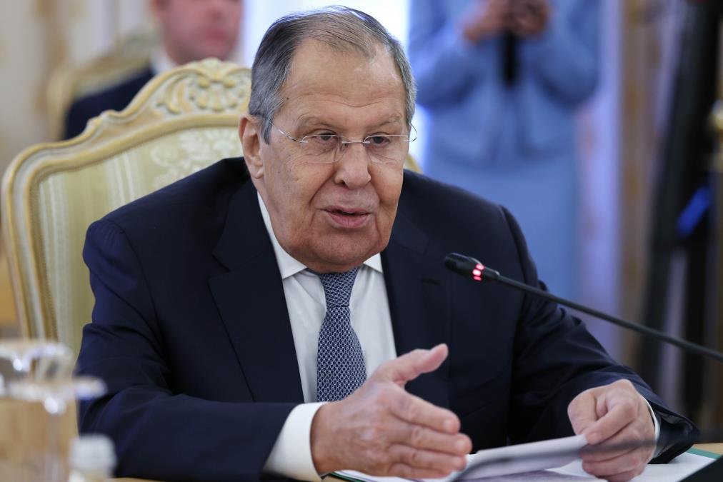 "ZAPAD OBJAVIO OTVORENI RAT RUSIJI"! Lavrov: Ukrajina se koristi kao geopolitički udarni ovan!