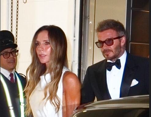 Bekamovi izbegli crveni tepih na gala večeri: Skrivali se iza automobila