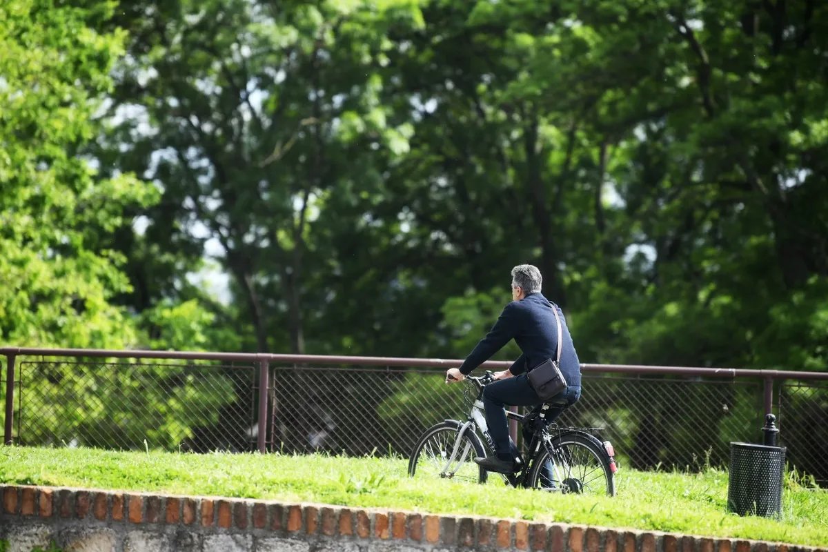 U Srbiji danas sunčano i još toplije: Temperatura do 25 stepeni