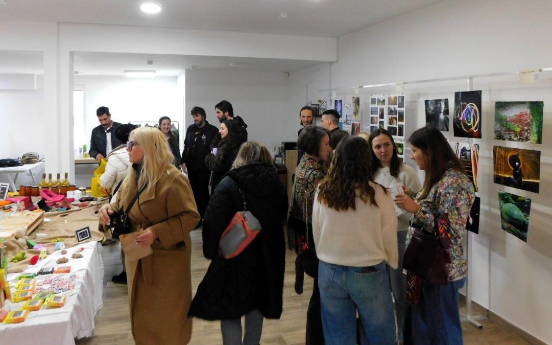 TRI DANA ZA UMETNIKE: Drugi Festival savremenog stvaralaštva u Loznici