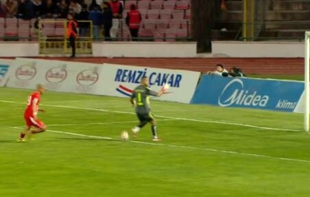 GOLMANE, PAZI LOPTA! Urnebesan kiks u Turskoj! Ljudi gledaju snimak i vrište od smeha! (VIDEO)