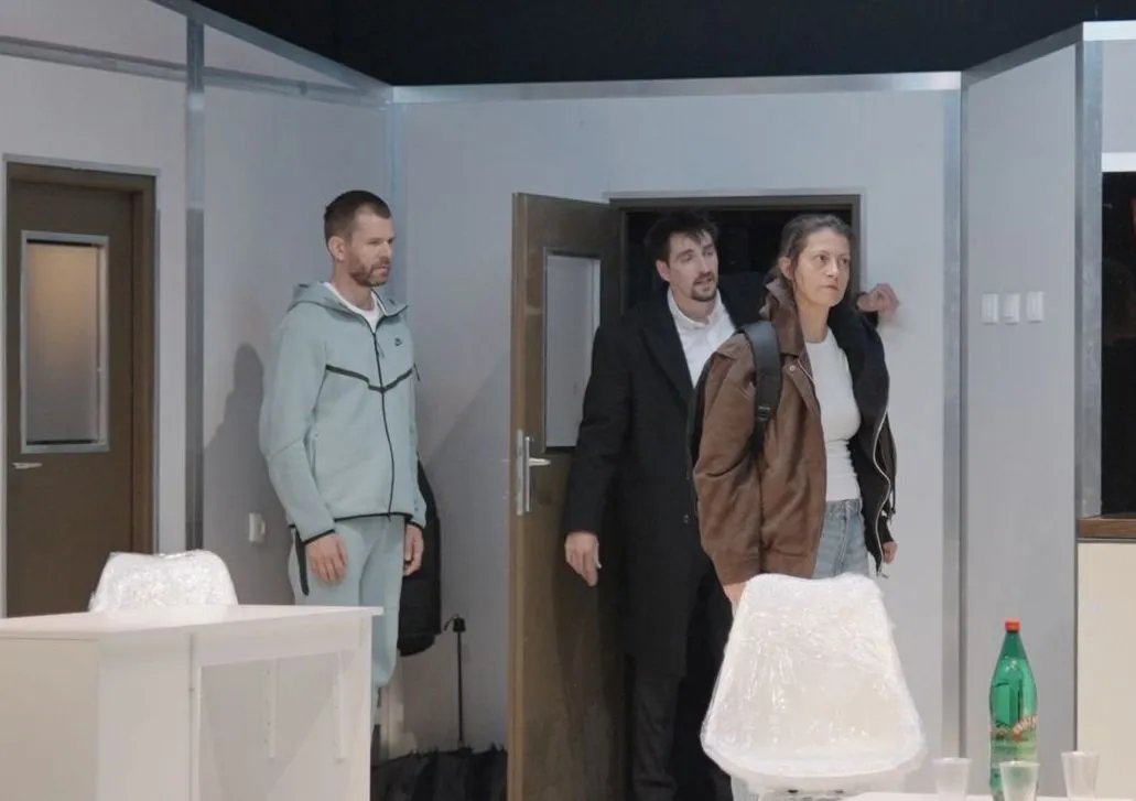 Premijera predstave "Autorizacija" večeras u Pozorištu mladih u Novom Sadu