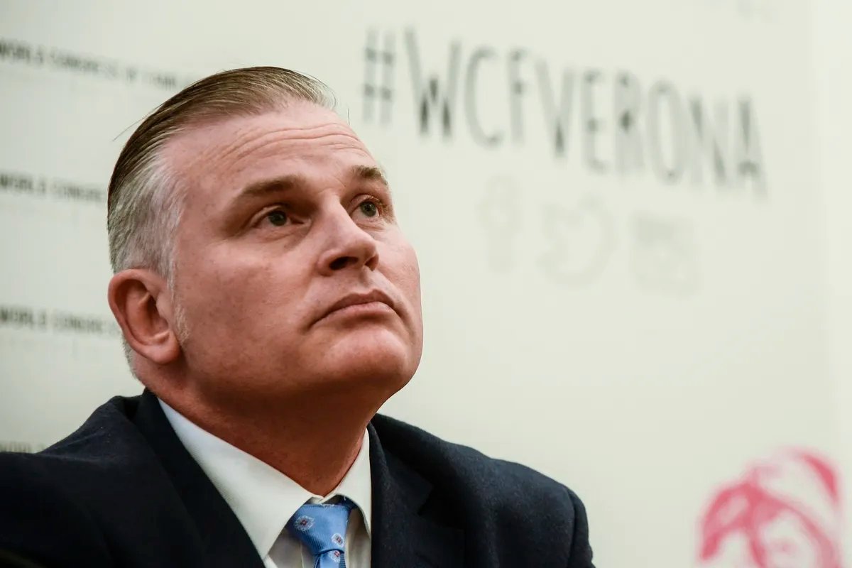 Vučićev obožavalac govorio na ultrakonzervativnom skupu u Zagrebu: Nedavno bio u Srbiji kao „nezavisni posmatrač“ lokalnih izbora