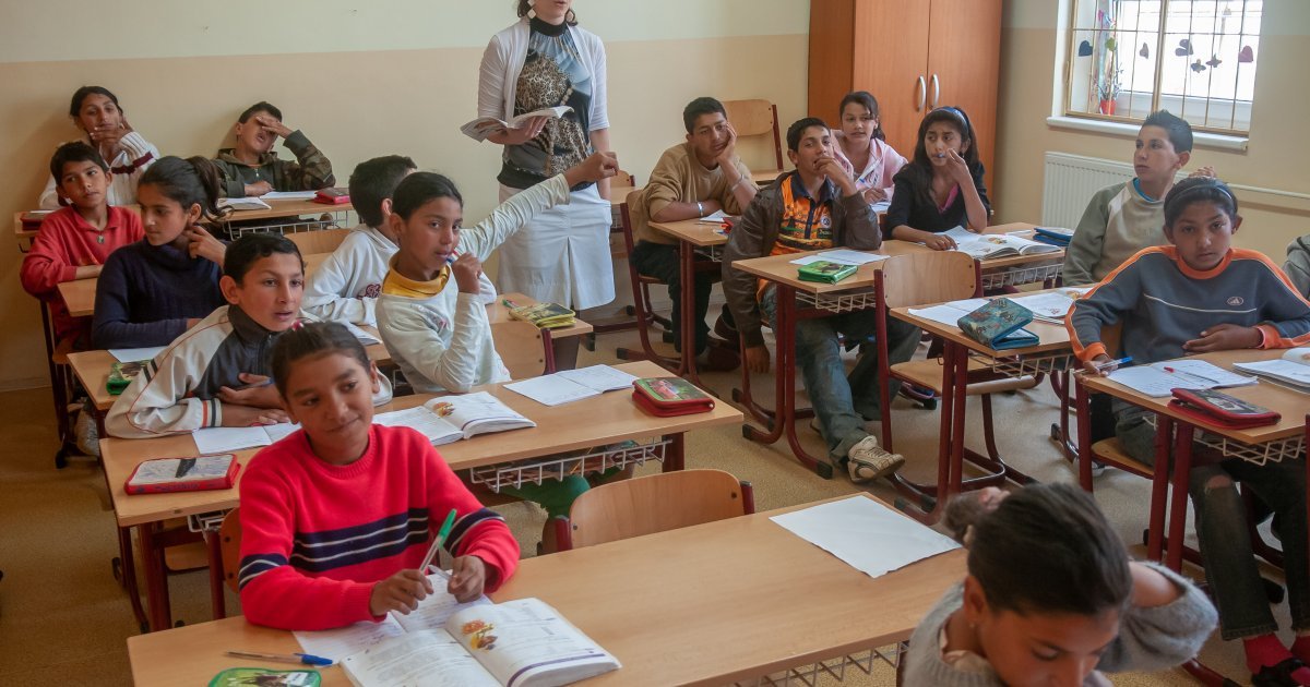 Romski jezik u obrazovanju: Temelj očuvanja identiteta i kulture