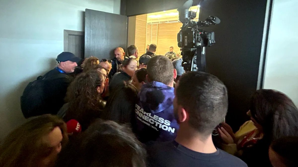 UNS traži da se ispita ponašanje policajke suda u Prištini na izricanju presude za Banjsku