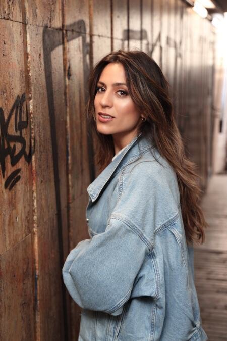 "Ovo je lekcija koju svi naučimo" Miona Marković o novoj ulozi inspektorke, neizvesnostima koje donosi život i anegdotama svoje čuvene porodice