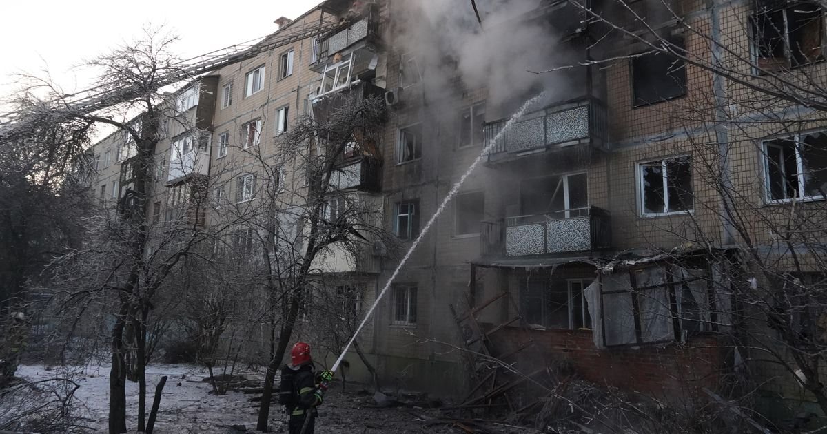 U ruskom napadu na Dnjepar poginulo pet osoba, 46 povređeno