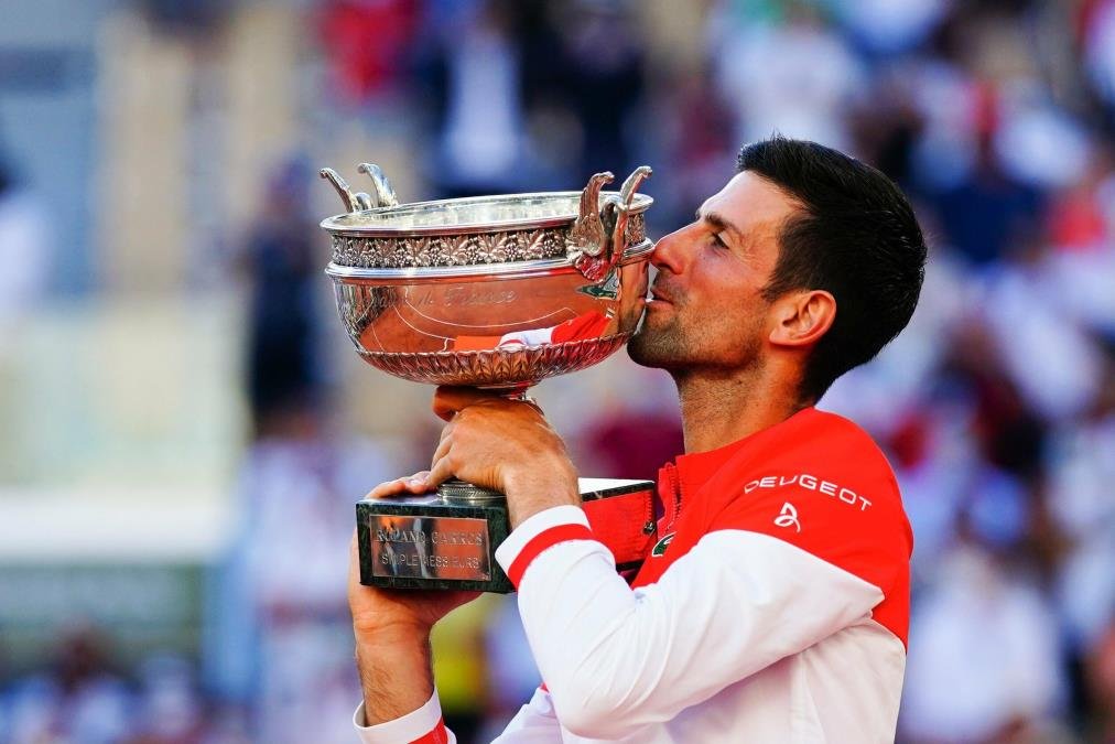 SAD ILI NIKAD! NOVAK OVU PRILIKU NE SME DA PROPUSTI: Evo kako Đoković može do titule na Rolan Garosu i 25. grendslema