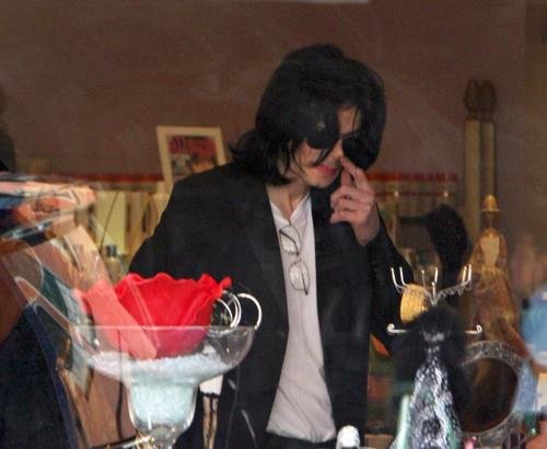 Nove optužbe na račun Majkla Džeksona: "Bili smo izmanipulisani"