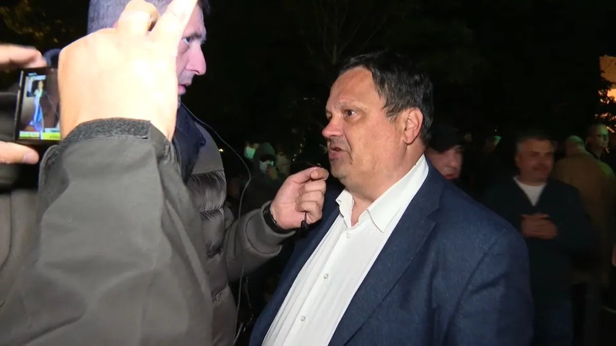 Ako se po Zemunu izborna kampanja prepoznaje - biće prljava: Gradonačelnik građane nazvao ustašama i - nije ga sramota