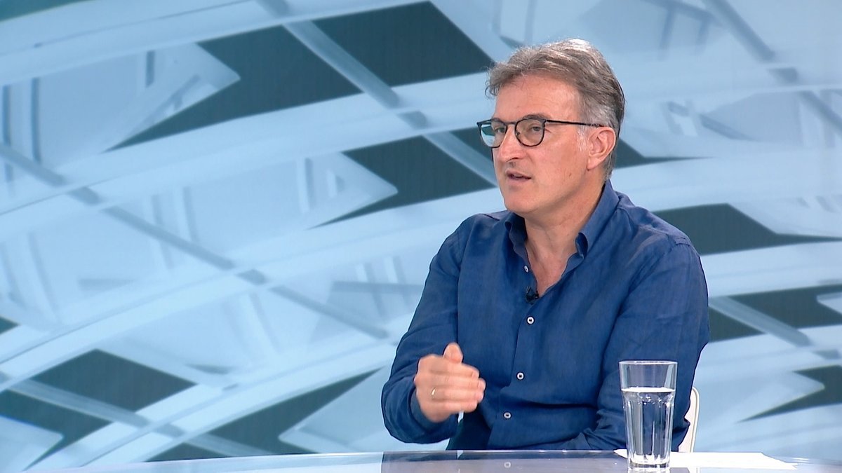 Cvejić (SRCE): Primitivizmu nije mesto u Skupštini, to treba da objašnjava psiholog