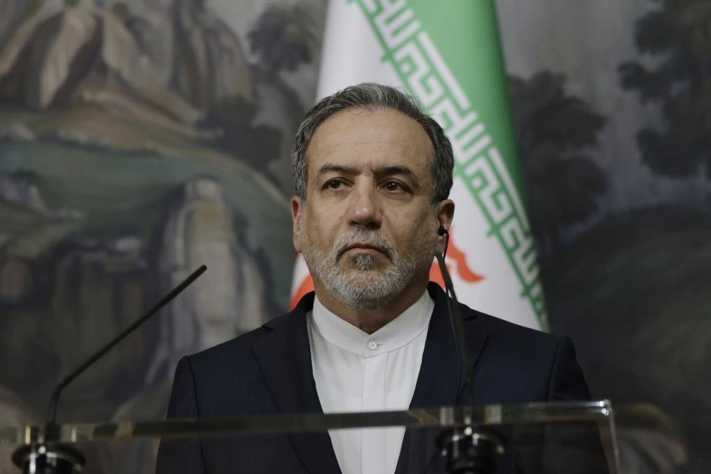 IRAN PREDSTAVIO PLAN ZA KRAJ RATA! Arakči: Još uvek treba da vidimo da li je Amerika zaista ozbiljna u diplomatiji