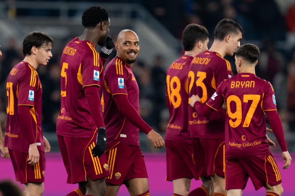 "VUČICA" I DALJE SANJA LIGU ŠAMPIONA: Roma slavila protiv Bolonje u gostima