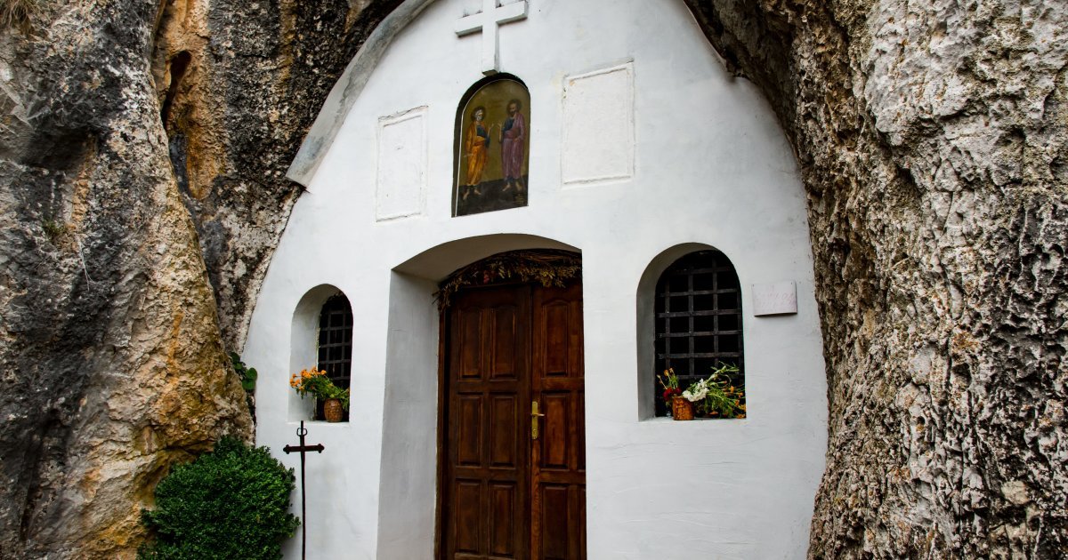 Niko ne zna ko je ovo naslikao: Da li ste znali da se na Staroj planini krije ĆELAVI Isus?