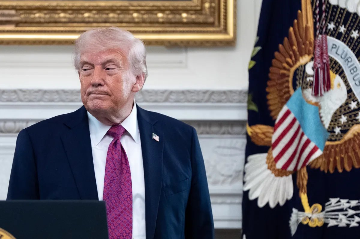 Donald Tramp hitno evakuisan, pucnjava na svečanoj večeri: Ranjen agent, napadač uhapšen VIDEO