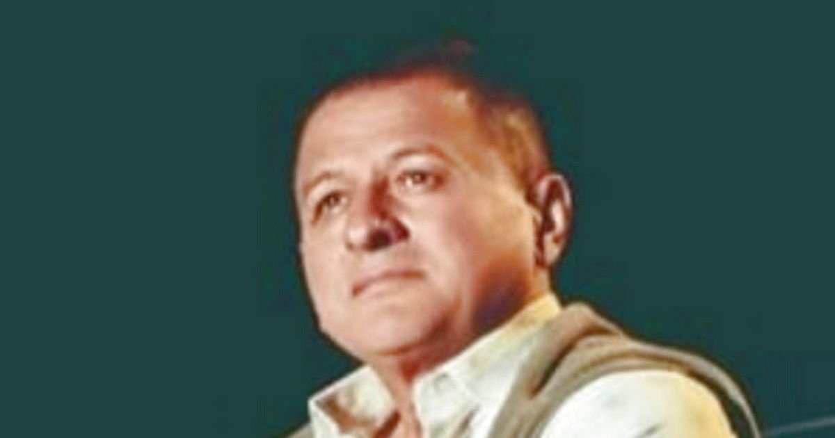 Radetova sestra sahranjena na kućnom placu: Pevač podelio potresnu porodičnu priču "Stanem tamo često..."