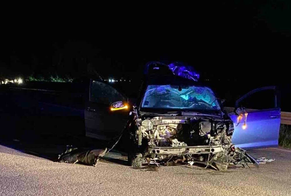 MLADIĆ (20) STRADAO KOD KRALJEVA: Automobil smrskan do neprepoznatljivosti, u vozilu bile još dve osobe (FOTO)