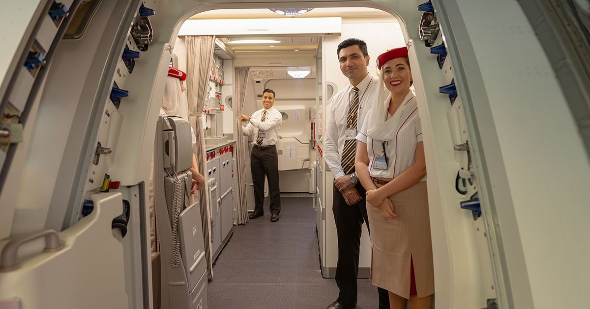 7 trikova kako da dobiješ bolju uslugu na letu: Saveti bivše stjuardese