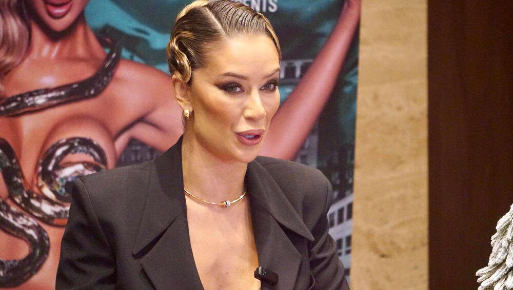 TEI TAIROVIĆ PREKINUT KONCERT U BUGARSKOJ! Isplivao šokantan snimak, evo šta se desilo (VIDEO)