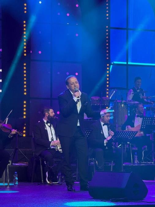 EMIR HABIBOVIĆ OBORIO SVE REKORDE U NEMAČKOJ! Kada je zapevao ovaj hit, nastao je lom! (VIDEO)