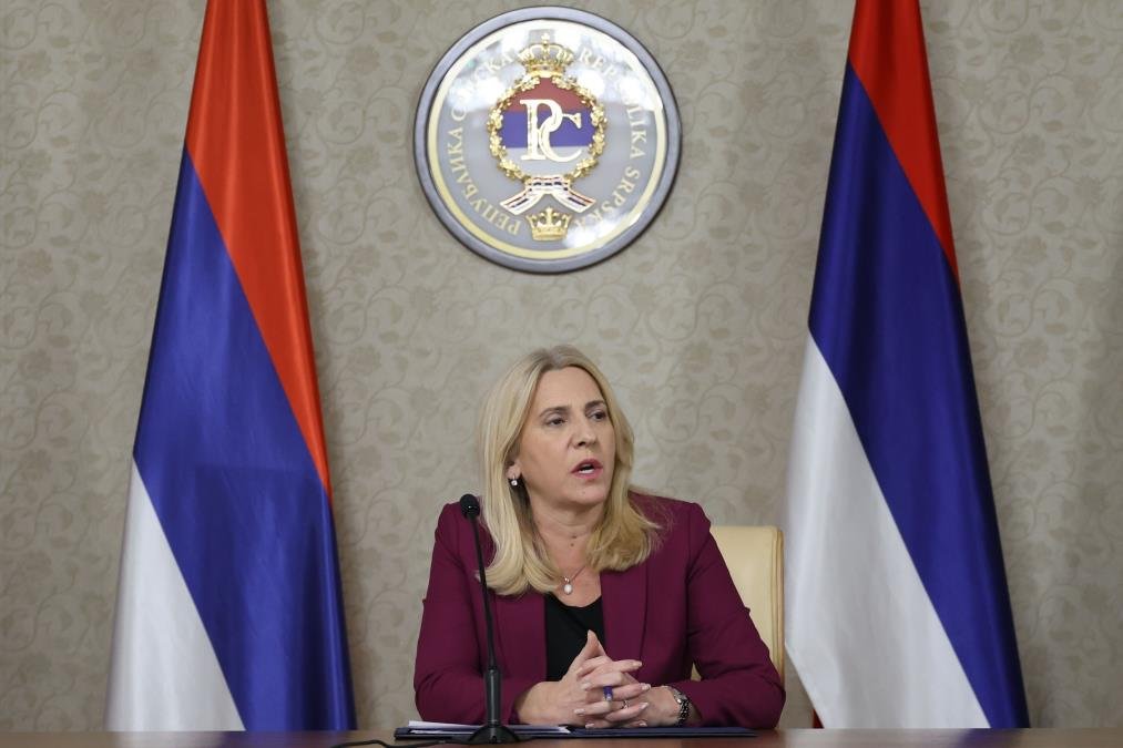 "ZAPREPASTILA ME VEST O ORUŽANOM NAPADU" Cvijanović se oglasila o pucnjavi tokom Trampve večere: Nasilje ne može biti prihvatljivo sredstvo političke borbe"