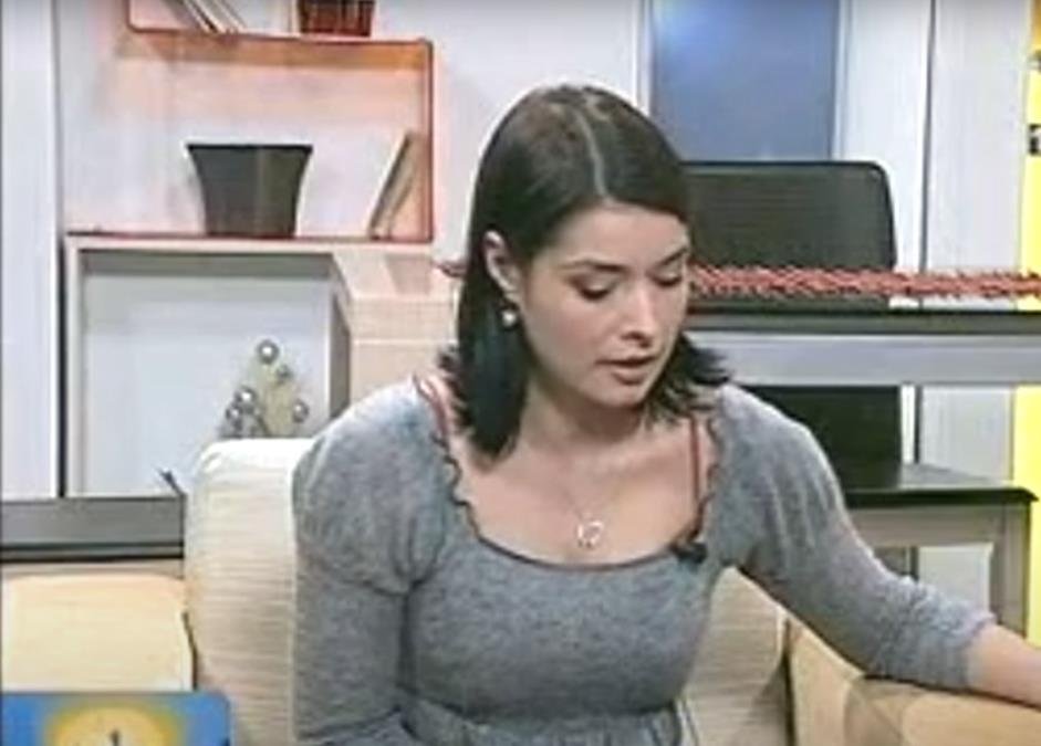 SAŠA POPOVIĆ JE OVOJ VODITELJKI DAO MOMENTALNI OTKAZ! Pravila lapsuse, a onda umalo izazvala tuču ozbiljnim prestupom: "Zašto je glupača uzela mikrofon?"