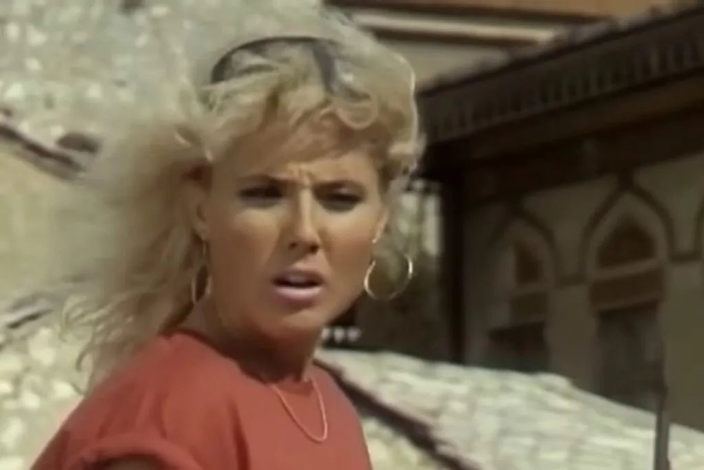 Ova zvezda Granda je u rodu sa Lepom Brenom, a slike govore više od reči FOTO