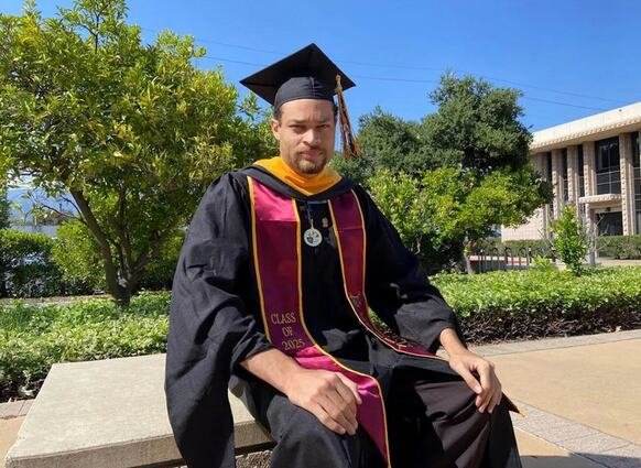 ISPLIVAO SNIMAK NAPADAČA IZ VAŠINGTONA: Otkriveno potpuno drugo lice Kola Alana, niko ne može da veruje šta je radio ranije (VIDEO)