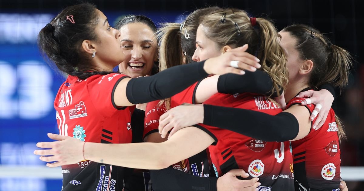Priredile dva neverovatna preokreta, a sad slavile i treći put i postale šampionke Srbije!