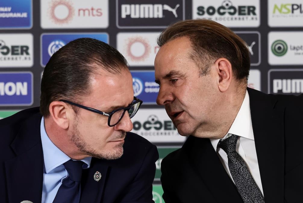 PRVE REAKCIJE LJAJIĆA I MIJATOVIĆA POSLE DEBAKLA U DERBIJU: Fudbaleri napustili stadion bez reči, a funkcioneri nikad kraći - izgovorili po rečenicu i otišli!