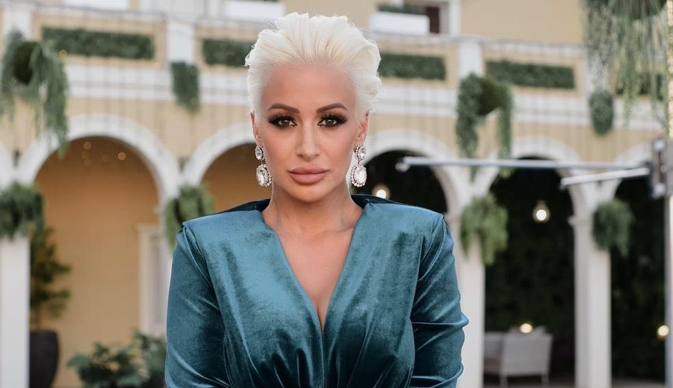 "NISAM JAVNI TOALET AKO SAM JAVNA LIČNOST" Dušica Jakovljević progovorila o nepristojnim ponudama i priznala svoju najveću grešku