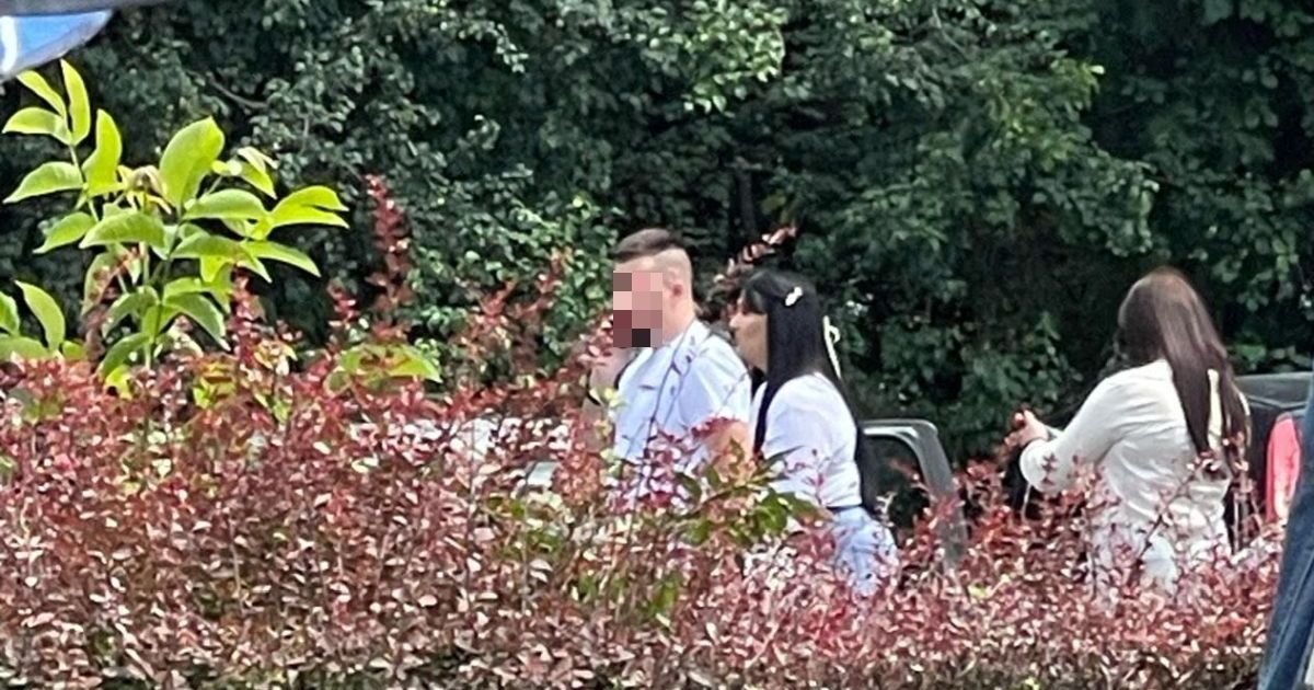 Ana Nikolić promenila pol, pa pozirala u uskoj haljini: Nekada je bila Mika, a sada pokazala bujne grudi