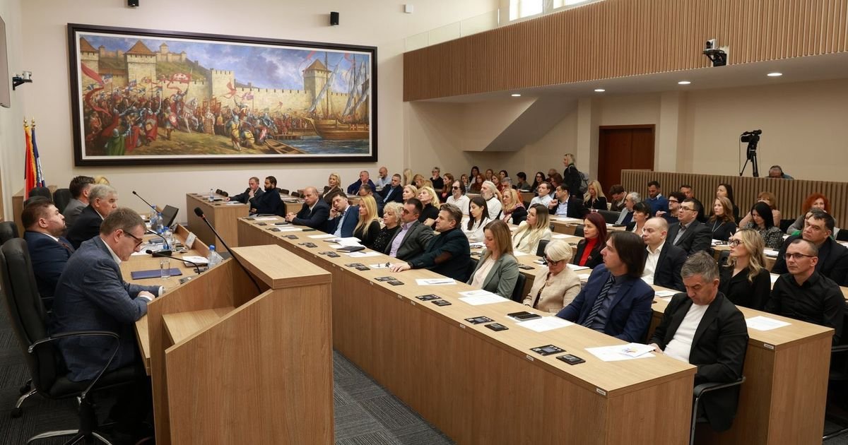 Počela sednica Skupštine Grada Beograda, na dnevnom redu 44 tačke