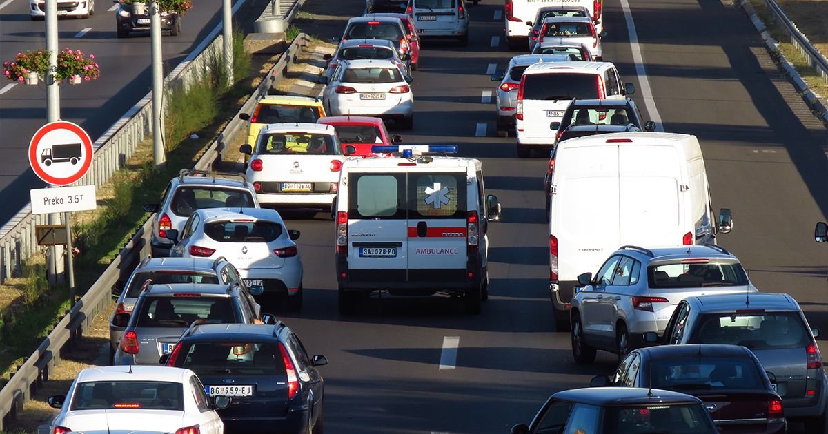 Skandal na putu! Slovenci se razmakli zbog Hitne, a onda je uleteo BEOGRAĐANIN: Ova slika je zapalila mreže!