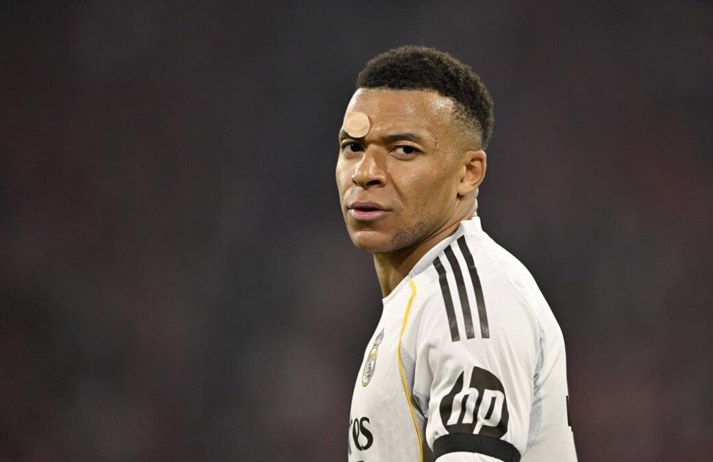 DOSTA JE BILO SPEKULACIJA, REAL SE OGLASIO I OTKRIO PRAVU ISTINU O MBAPEU! Evo šta se dešava sa Francuzom, jedan detalj brine sve navijače!