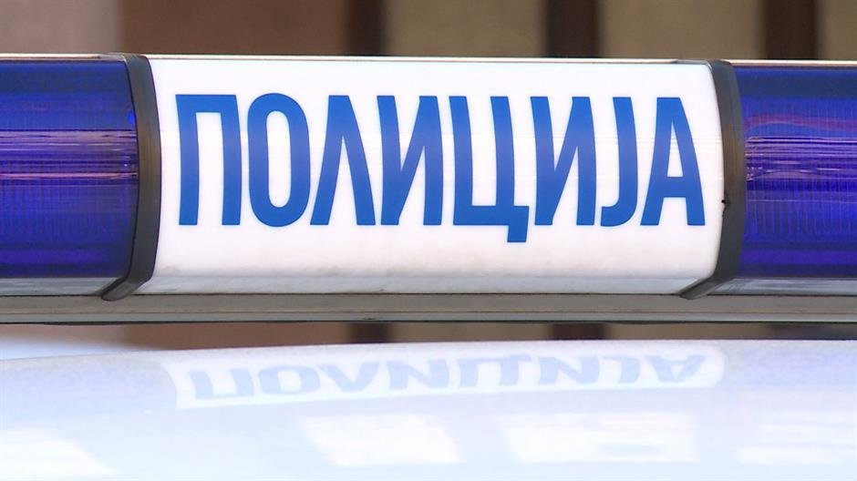 Tri osobe poginule u nesreći na autoputu Ruma-Šabac, vozač pogrešio uključenje