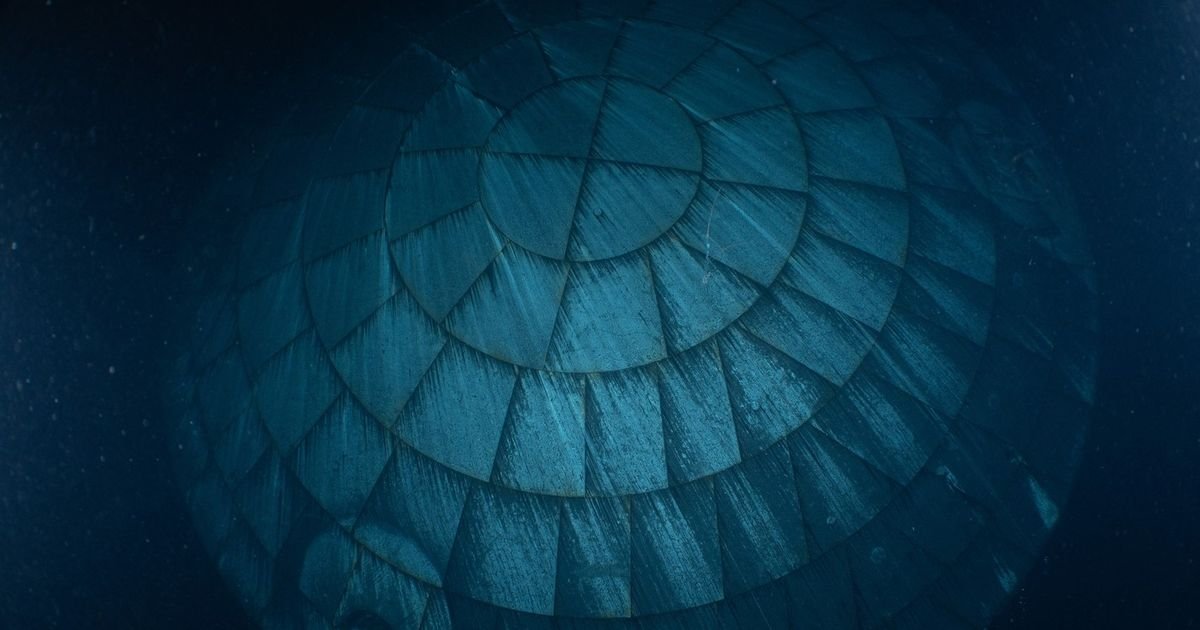 NEOBIČAN PRIZOR U PACIFIKU Pogledajte šta je mornarica snimila na mestu spuštanja posade Artemis II