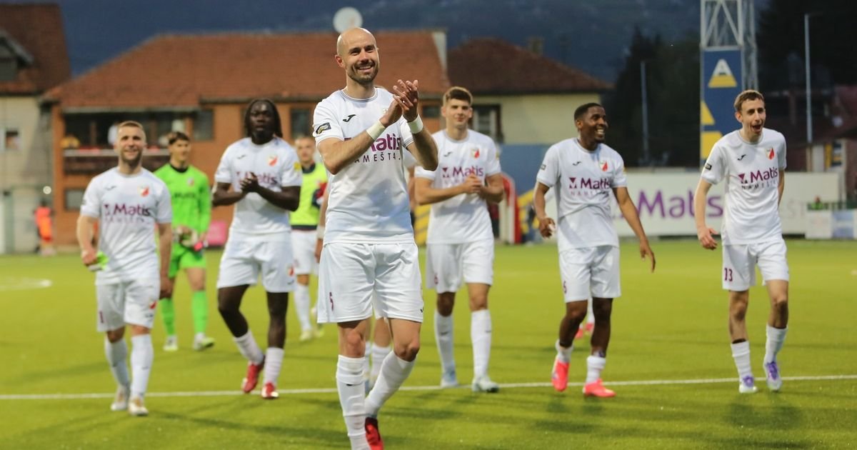 "Svi pišu kako se u Poljskoj 12 ekipa bori za titulu, a o ludilu u Srbiji..."