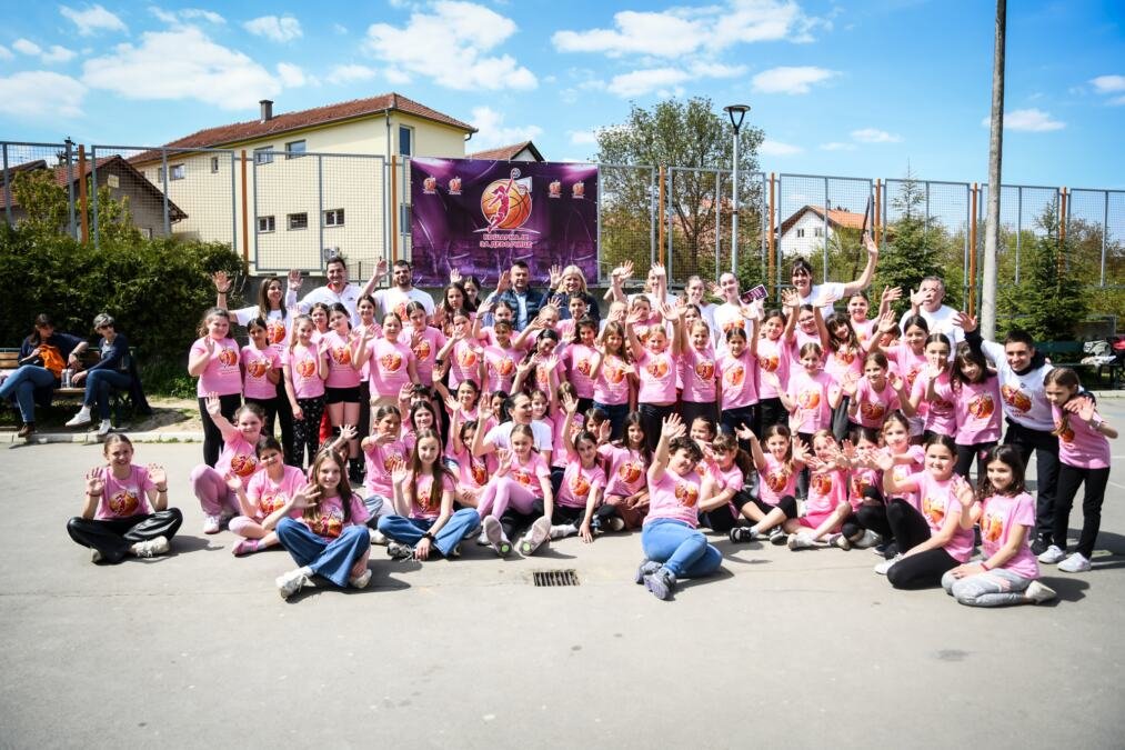"KOŠARKA JE ZA DEVOJČICE": U Vrčinu održana prva radionica projekta koji ima za cilj promociju ženske košarke