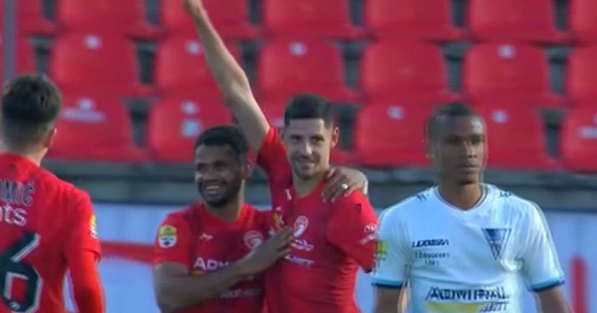 Superliga ovo ne pamti: Jedan imao het-trik golova, drugi het-trik asistencija, Kragujevac ide ka opstanku