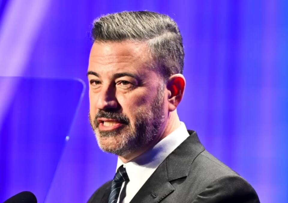 RAT TRAMPOVIH PROTIV TELEVIZIJSKOG VODITELJA: Predsednik SAD traži da ABC odmah otpusti Džimija Kimela (VIDEO)