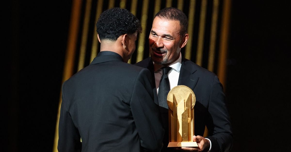 Legendarnom fudbaleru spomenuli večiti derbi, on se oduševio i odmah rekao: "Ooo, Crvena zvezda, najbolji..."