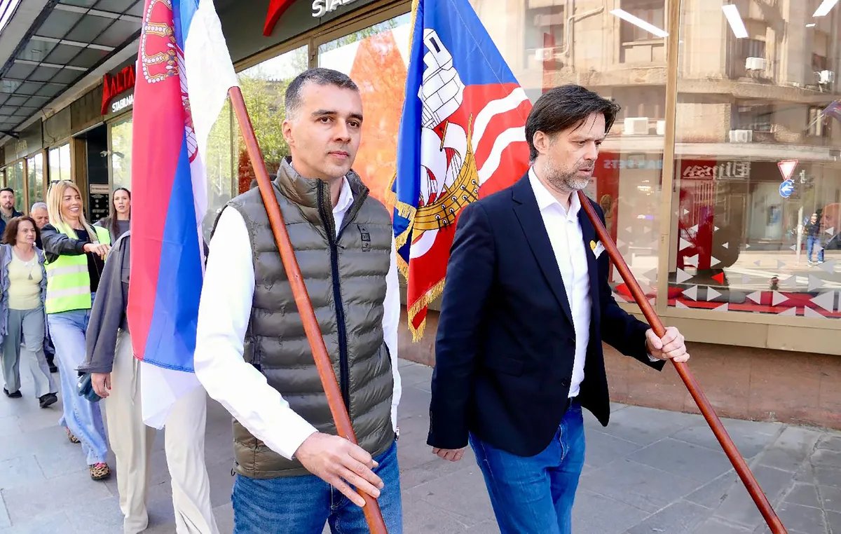 Savo Manojlović (Kreni-Promeni): Pešačenje je novi koncept političke borbe