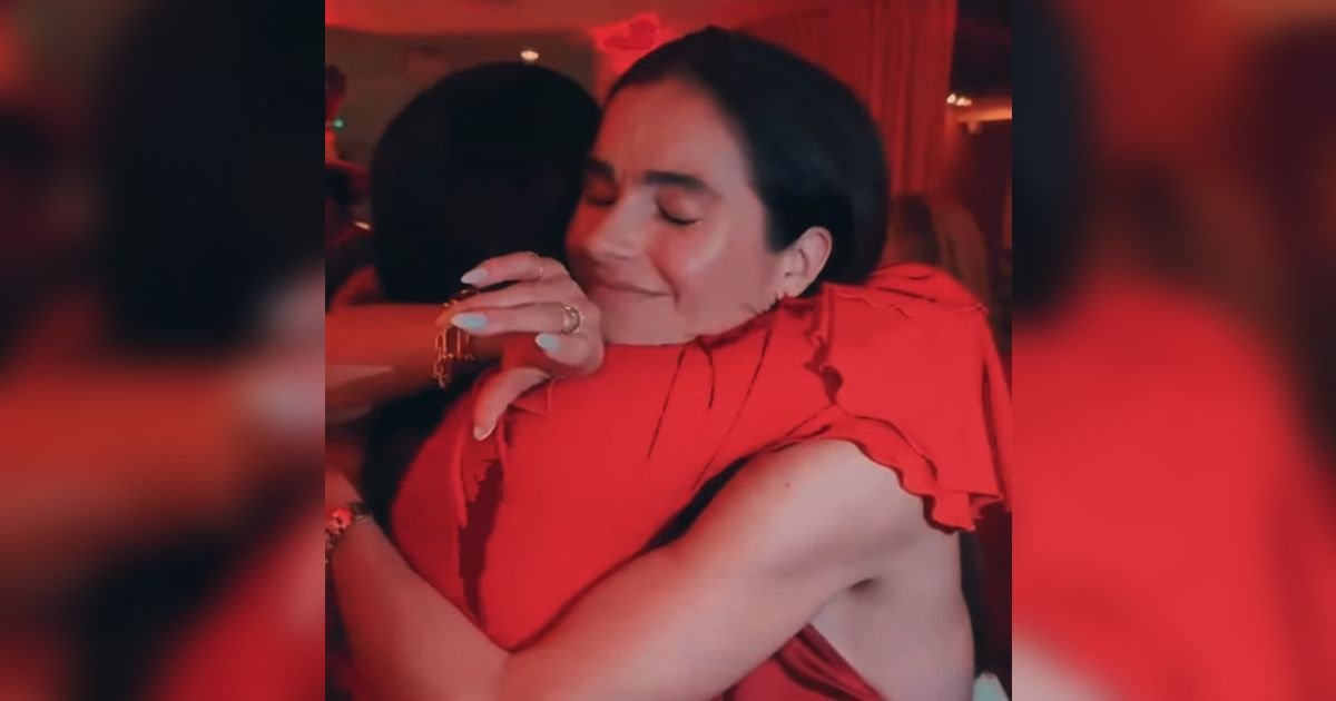 Marija Karan slavi rođendan i blista u crvenom: Niko ne veruje da puni ovoliko godina - izgleda deceniju mlađe