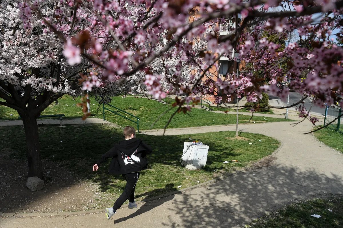 Danas na severu oblačno, u ostatku zemlje pretežno sunčano i toplo, do 25 stepeni