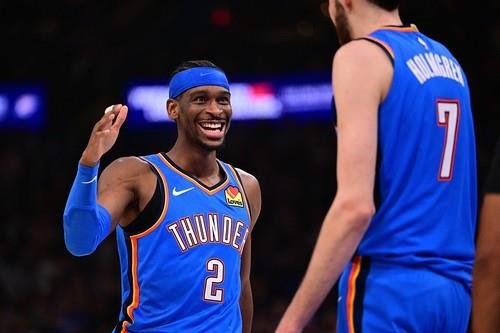 OKLAHOMA OMETLALA FINIKS: Nezaustavljivi Šej Gildžes-Aleksander vodio Tandere do nove pobede, Nikola Topić stigao do polufinala Zapada!