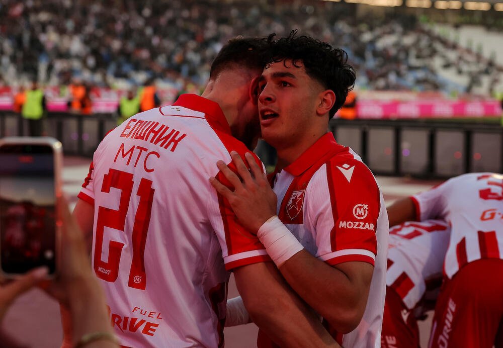 Partizan nije znao odakle preti opasnost: Osam Zvezdinih strelaca u tri derbija