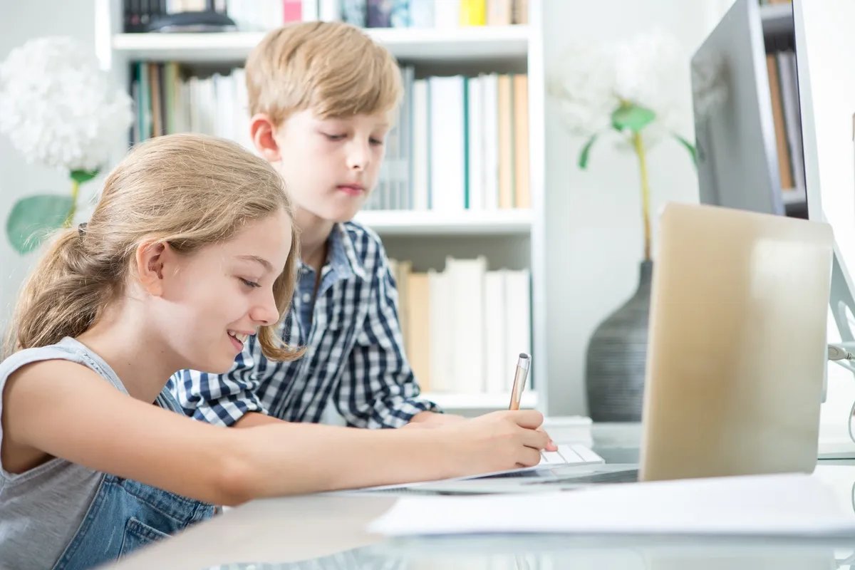 Letnji programi kao prvi korak ka školovanju u inostranstvu: Šta se uči, gde se putuje i kako da pošaljete svoje dete?